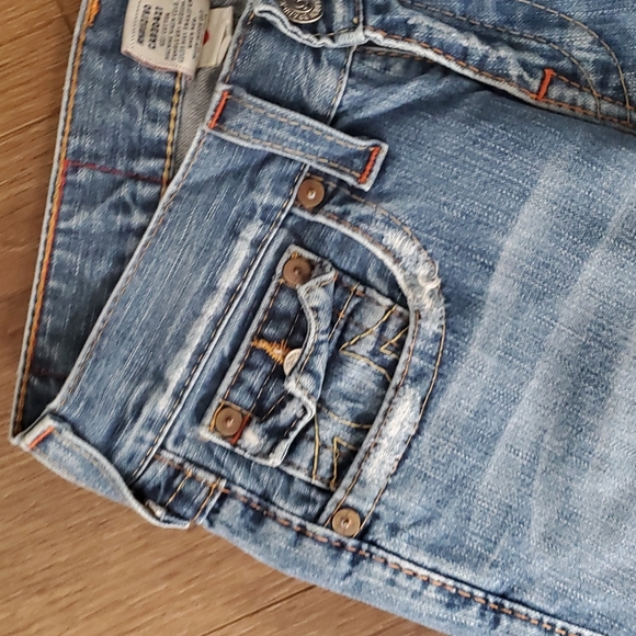 TRUE RELIGION jeans.    #A120 - Picture 5 of 9